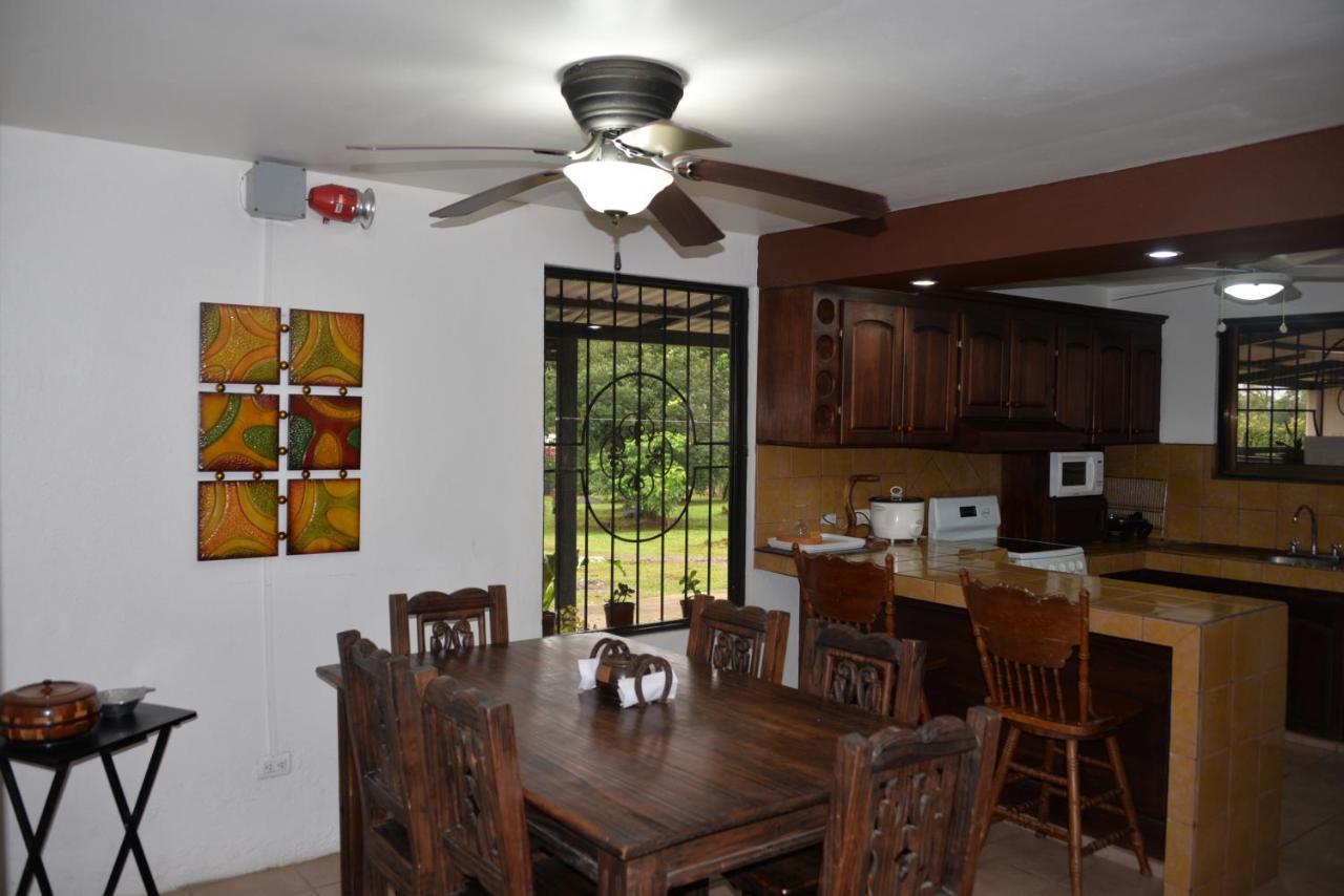 Villa Casa Kamagu à La Fortuna Extérieur photo